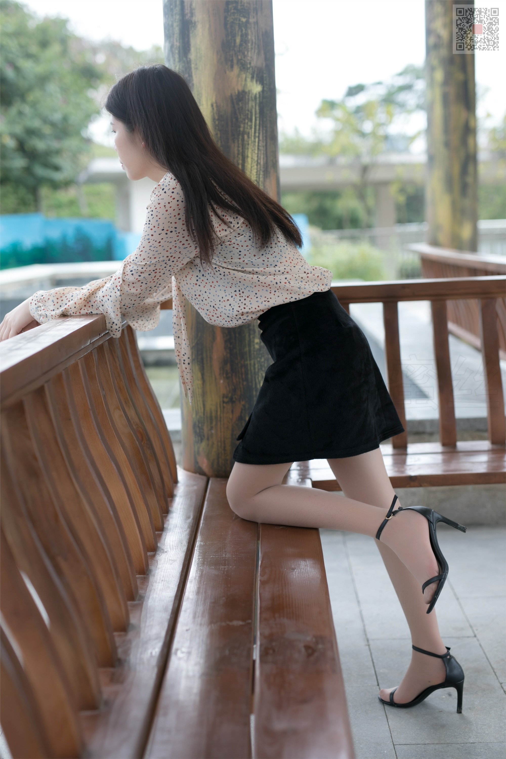 尤蜜丝 穿搭写真 NO.014